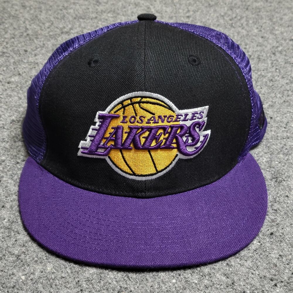 Los Angeles Lakers Hat Cap Mens Purple Black Ultra Game Trucker Snapback Flat LA